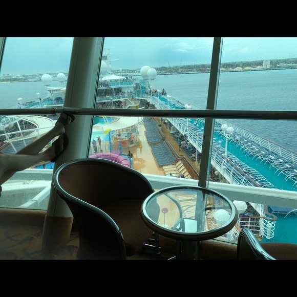 Meet your Posher, Joyce - Picture 1 of 1